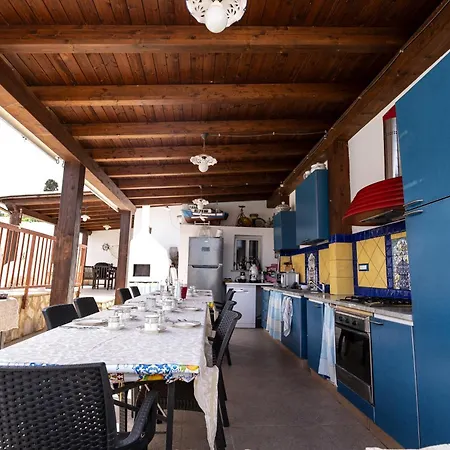 Giulia Tonnara Di Bonagia Bed and Breakfast Valderice